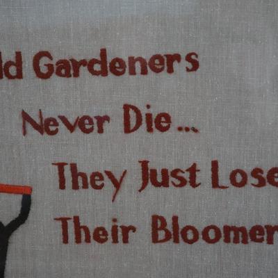 ROUND BAIL HANDLED LIDDED PANTRY BOX/ YARN ART FOR A GARDNER