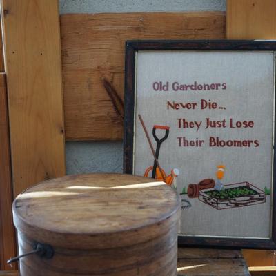 ROUND BAIL HANDLED LIDDED PANTRY BOX/ YARN ART FOR A GARDNER