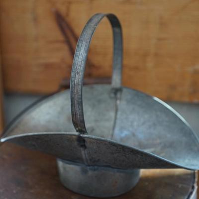 ANTIQUE BAIL HANDLED PANTRY BOX /PRIMITIVE HANGING CANDLE HOLDER/ TIN HANDLED BASKET
