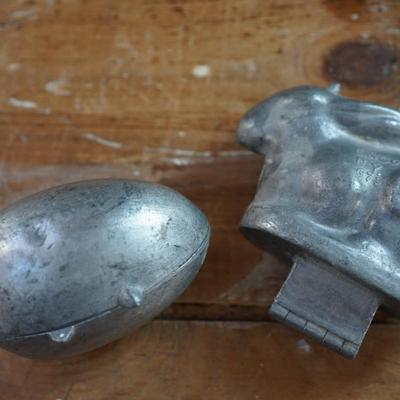 ANTIQUE PEWTER ICE CREAM MOLDS EASTER RABBIT AND EGG