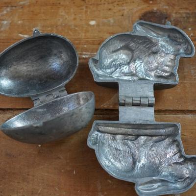 ANTIQUE PEWTER ICE CREAM MOLDS EASTER RABBIT AND EGG
