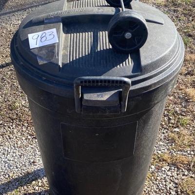 Rubbermaid Trash Can
