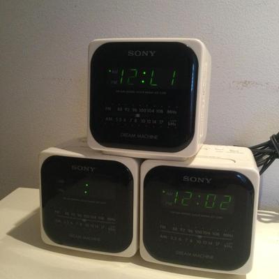 1232 Sony Clock Radio ICF-C120 Lot