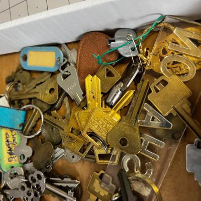 Pile-O Vintage KEYS