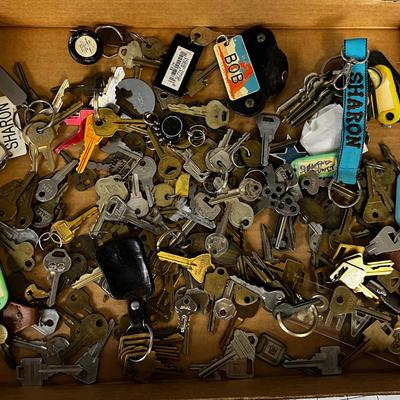 Pile-O Vintage KEYS