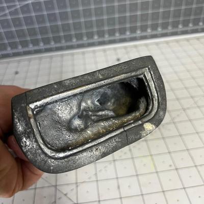 Metal German Shepard