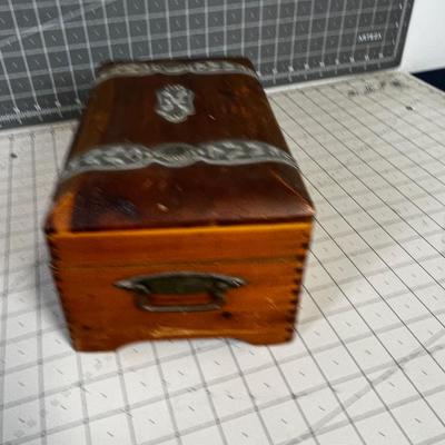 Iron Banded Cedar Box with Dove Tailed Corners. 