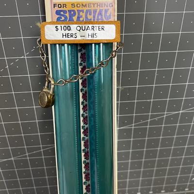 Mad Money Vintage Novelty Quarter Bank