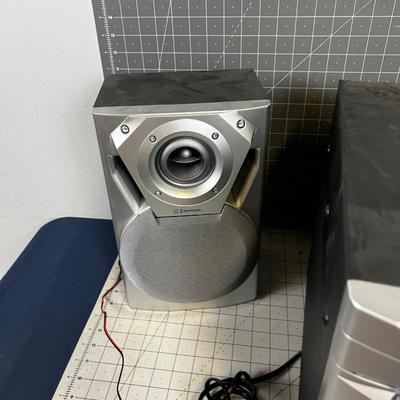 Emerson Stereo; Cassette, CD, Radio Etc. 