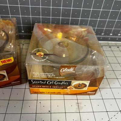 Scented oil Candles Pair, Spiced Rose and Vanilla 