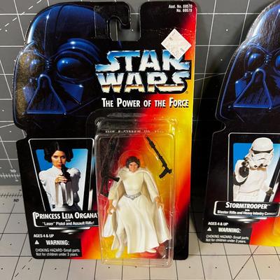 (3) Star Wars Power of the Force Set D-  NEW on the Card