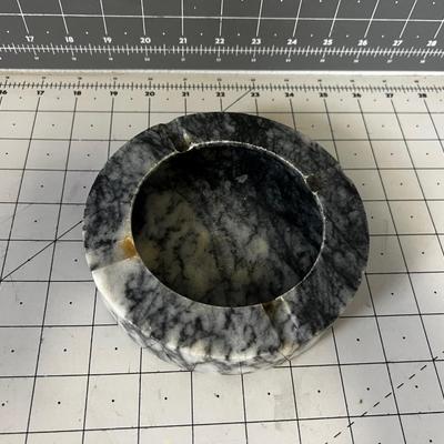 Marble Ashtray (Black and White) 