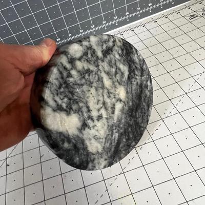 Marble Ashtray (Black and White) 