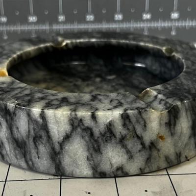 Marble Ashtray (Black and White) 