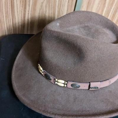 Men's Specialty Hats