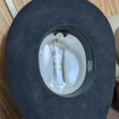 Men's Specialty Hats