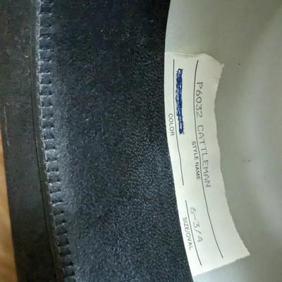 Men's Specialty Hats