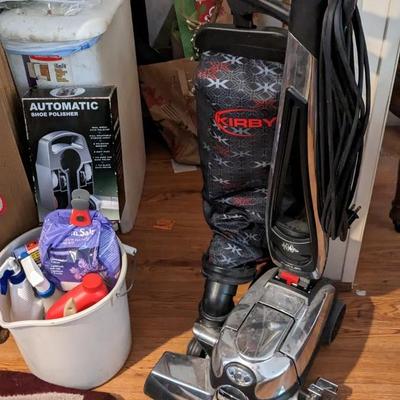 Contents of Kitchen Closet