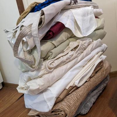 Linen Trunk