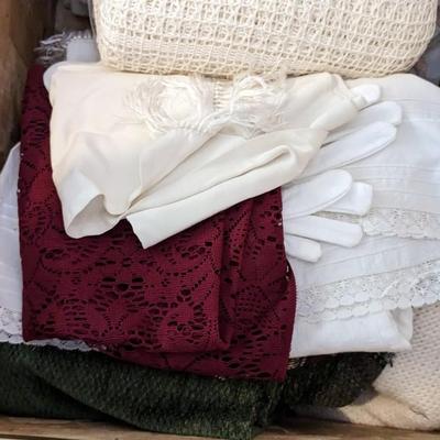 Linen Trunk