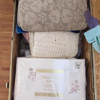 Linen Trunk