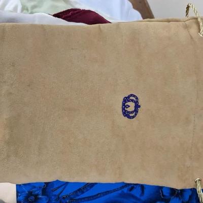 Linen Trunk