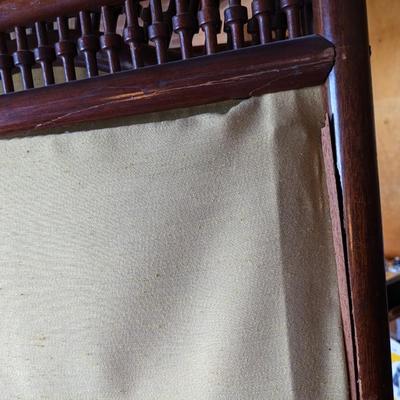 Vintage Linen Trifold Privacy Divider