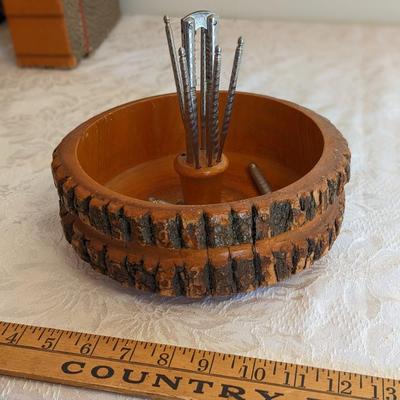 Vintage Rustic Ellwood Genuine Pine Round Nut Cracker Bowl + Tools