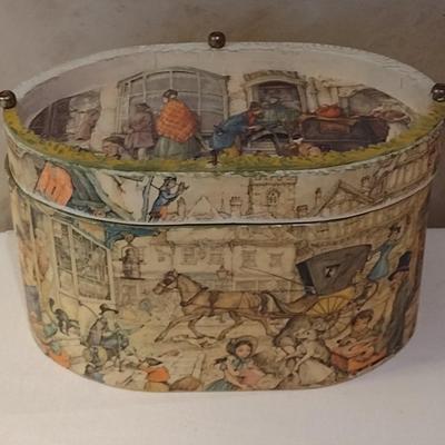 Vintage Anton Pieck Decoupage Oval Storage Box