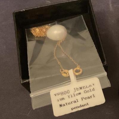 New Natural Pearl Necklace Pendant- Item Contains Real 18k Gold