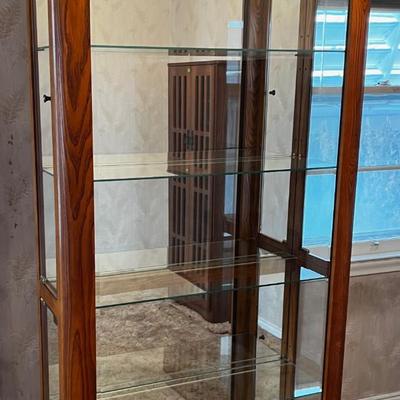Modern Glass/Mirrored China Cabinet or Curio. 