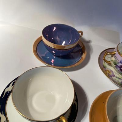 4- Tea Cups Lusterware, Blue, Purple 