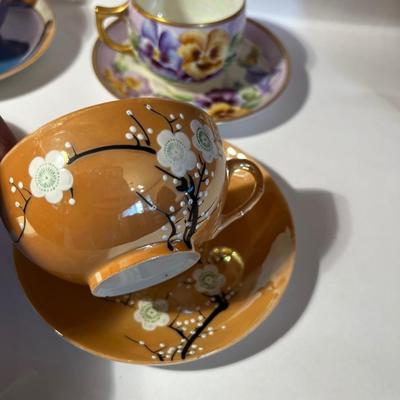 4- Tea Cups Lusterware, Blue, Purple 