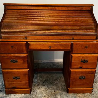 Pine Rolltop Desk