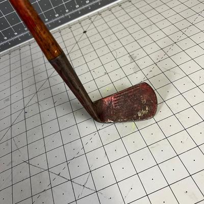 Hickory Shaft One Iron Gold Club 