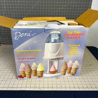 Soft Serve Ice Cream Maker New in Opened Box 