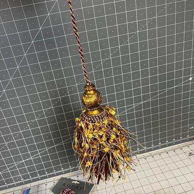 Tassels and Curtain Tie Backs 