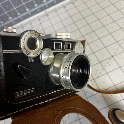 Vintage ARGUS Camera with Leather Case 