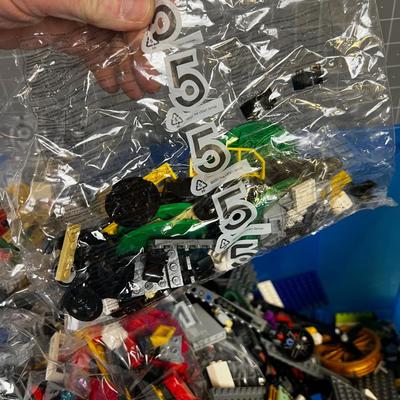 Giant! Tub of LEGOS AWESOME!