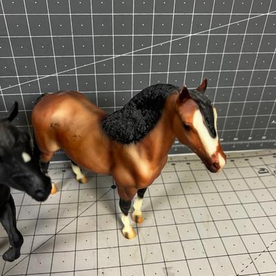 2 Breyers - Black and A Mixed Black and Red