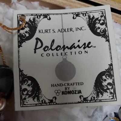 Kurt Adler Polonaise Collection - North & South
