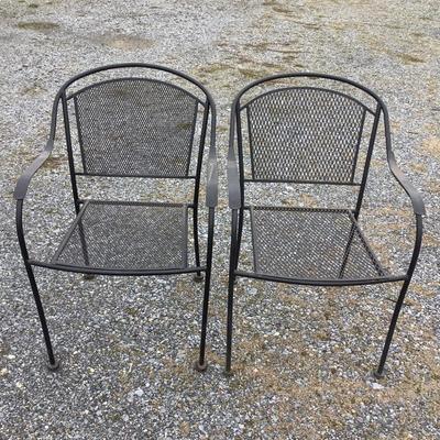 102 Davenport Stackable Patio Dining Chairs (Set of 2)