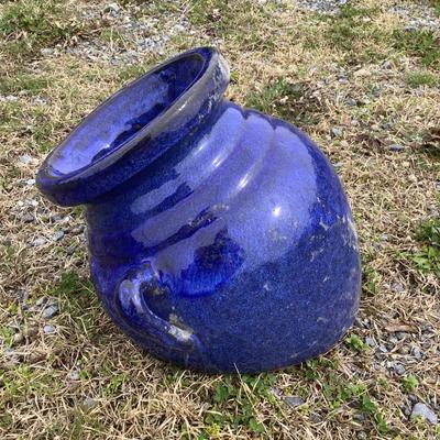 114 Blue Glazed Terracotta Planter with Metal Stand & Blue Wall Decor Flower Pot
