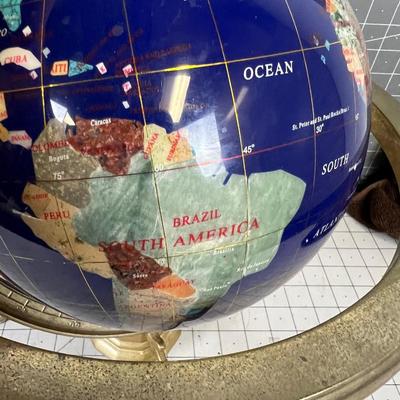 Globe, Brass Stand BEAUTIFUL! 