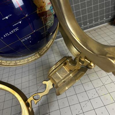 Globe, Brass Stand BEAUTIFUL! 