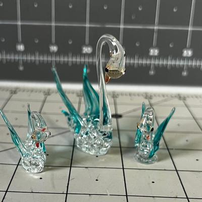 3 Swans Blue with Pink Beaks 