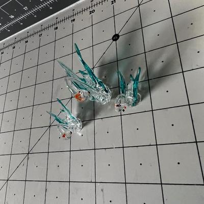 3 Swans Blue with Pink Beaks 