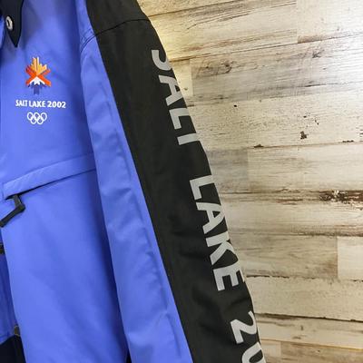2002 Salt Lake Olympic Jacket Men's Medium NEAT!!! 
