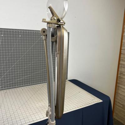 OTT-LITE Lamp, Magnifying Glass and Holder. Perfect for Jewelry making! 