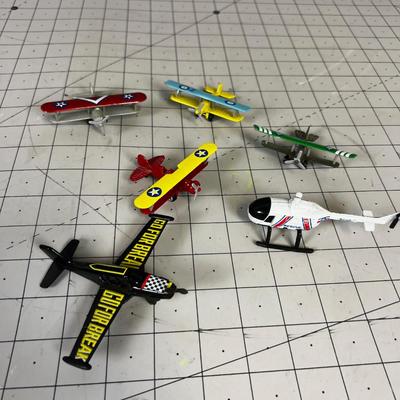 Die Cast Toy Airplanes. 